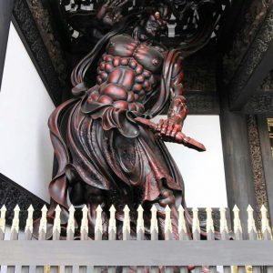 Nhân vương là tên gọi thân mật, phổ biến đối với Kim cang lực sĩ, một vị thần bảo hộ Phật giáo trong Thiên bộ.