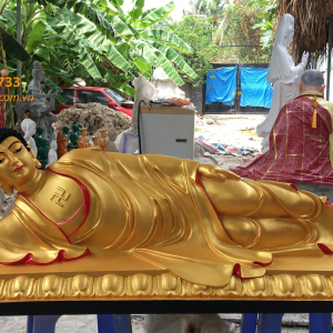 Tượng Phật Bổn Sư Thích Ca niết bàn