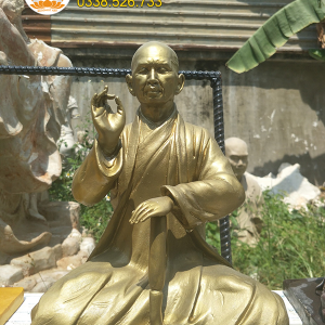 Tượng Thiền Sư Thích Nhất Hạnh do Buddhist Art sáng tác