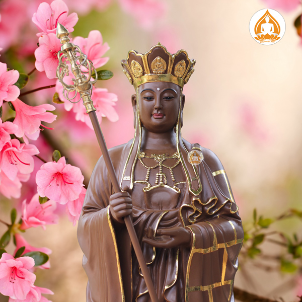 Hình ảnh địa tạng bồ tát dáng đứng